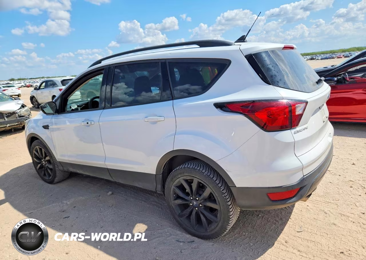 2019 Ford Escape Se VIN:1FMCU9GD5KUB07373 - 2