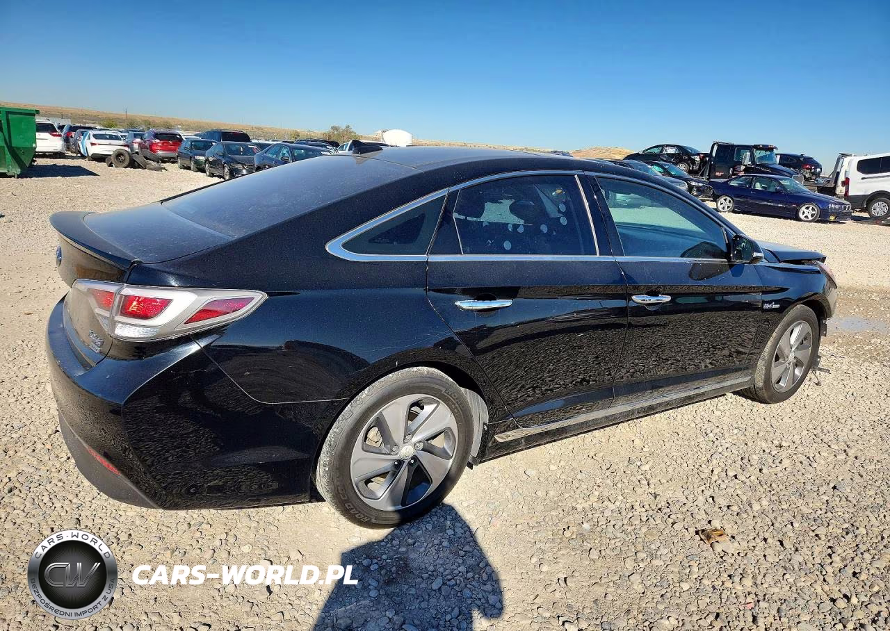 2016 Hyundai Sonata Hybrid Limited VIN:KMHE34L11GA033338 - 3
