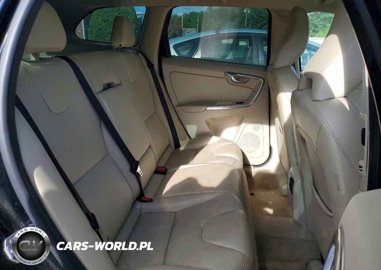 2015 Volvo Xc60 T5 Premier VIN:YV4612RK9F2739451 - 10