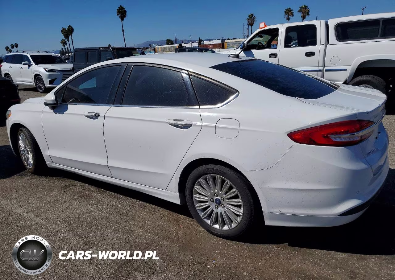 2018 Ford Fusion Se VIN:3FA6P0HD1JR218680 - 2