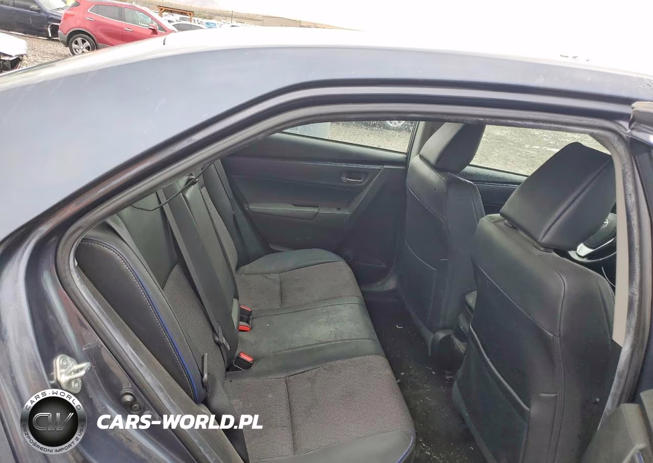 2018 Toyota Corolla Se VIN:5YFBURHE2JP786845 - 10