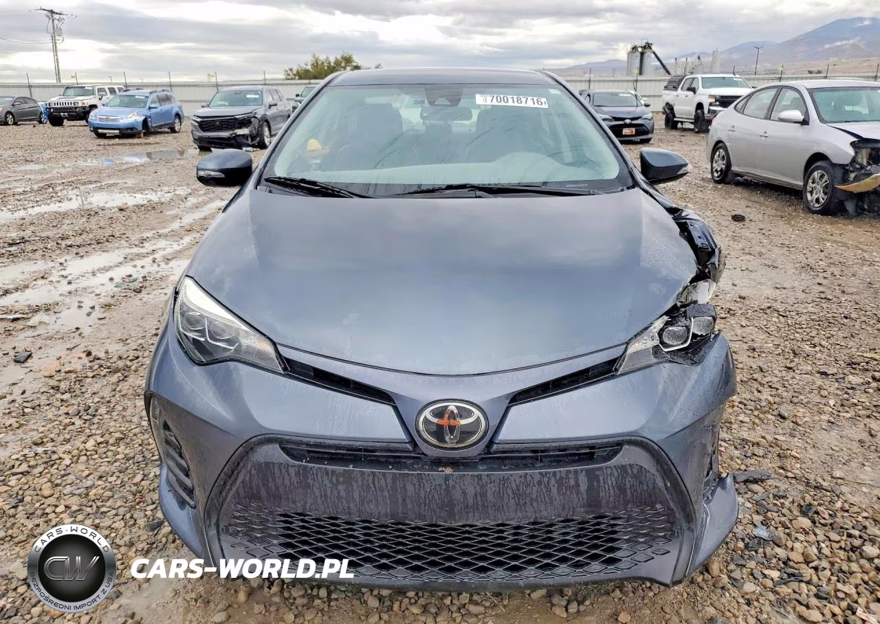 2018 Toyota Corolla Se VIN:5YFBURHE2JP786845 - 5