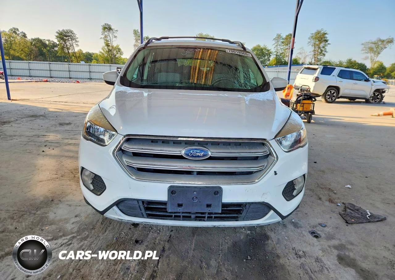 2018 Ford Escape Se VIN:1FMCU0GD6JUD38938 - 5