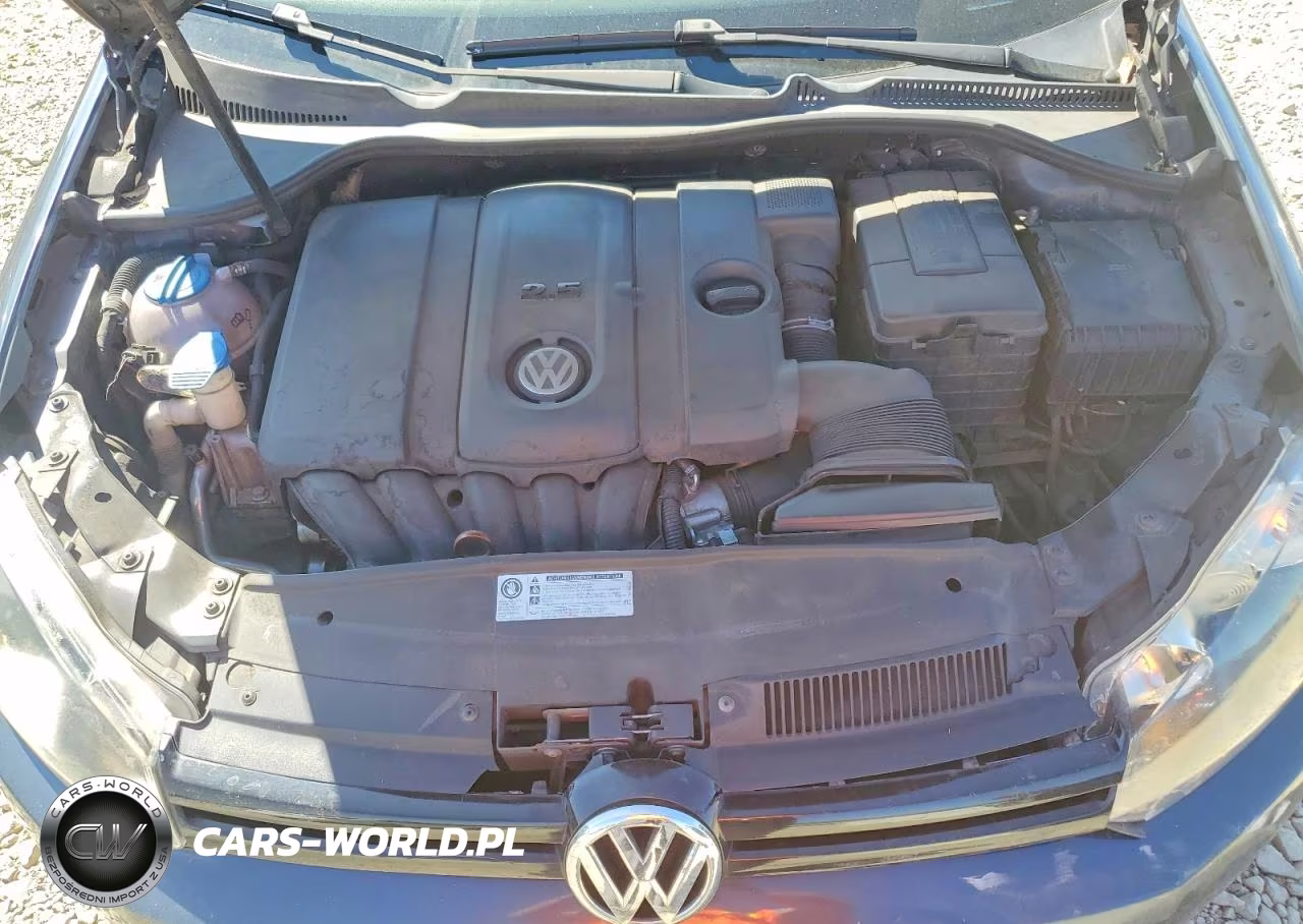 2010 Volkswagen Jetta S VIN:3VWKZ7AJ2AM667369 - 11