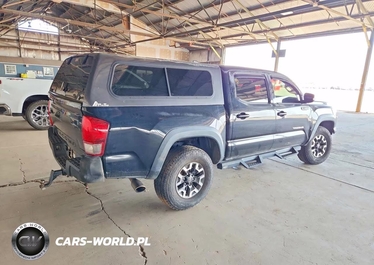 2017 Toyota Tacoma Trd Off-Road VIN:3TMAZ5CN3HM050771 - 3