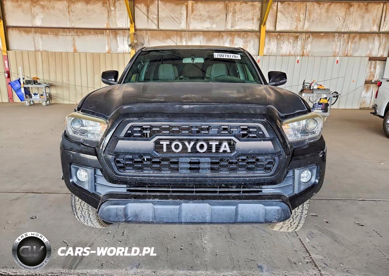 2017 Toyota Tacoma Trd Off-Road VIN:3TMAZ5CN3HM050771 - 5
