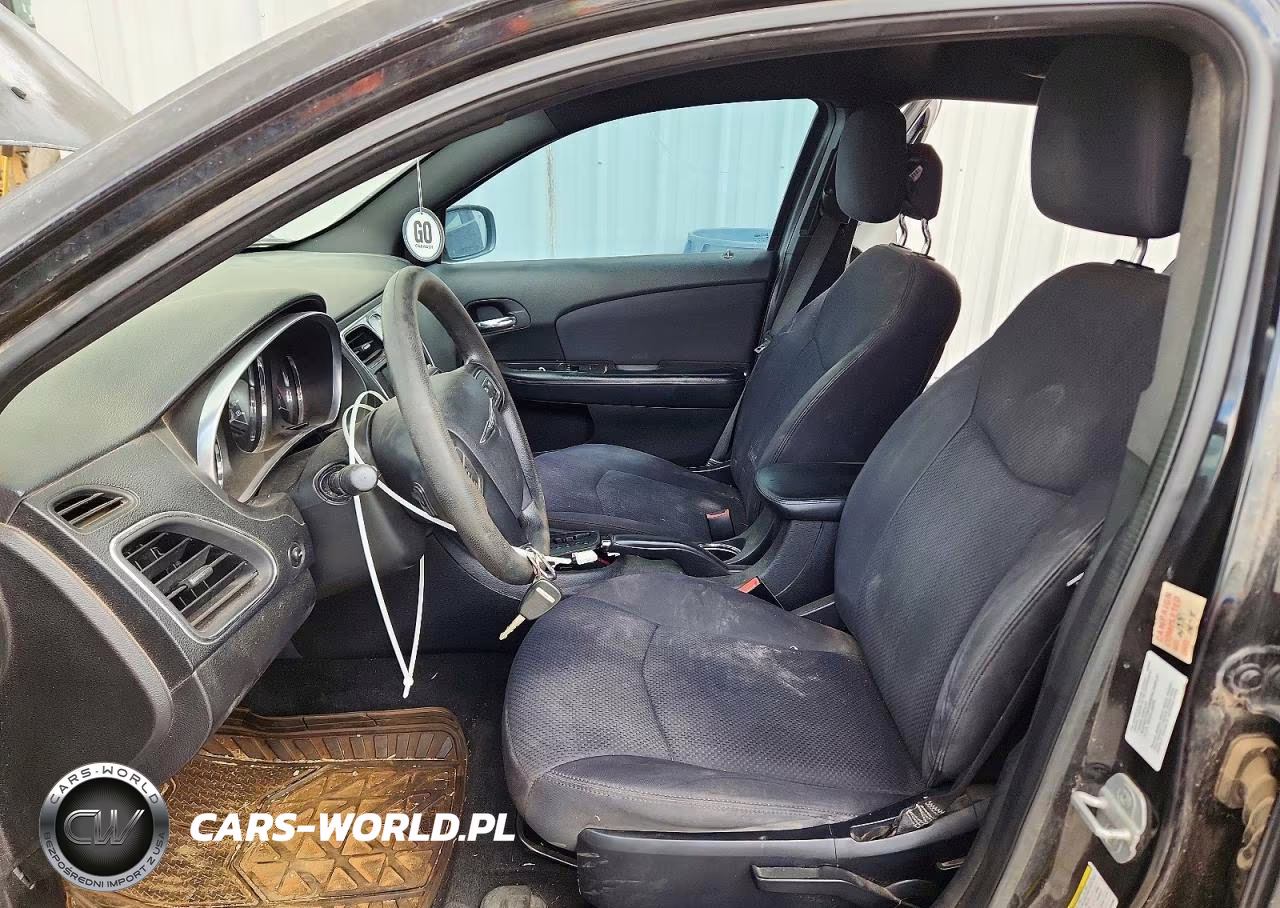 2012 Chrysler 200 Lx VIN:1C3CCBAB5CN240902 - 7