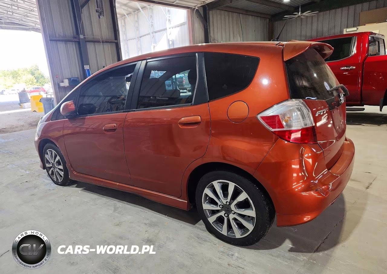 2012 Honda Fit Sport VIN:JHMGE8H59CC024359 - 2