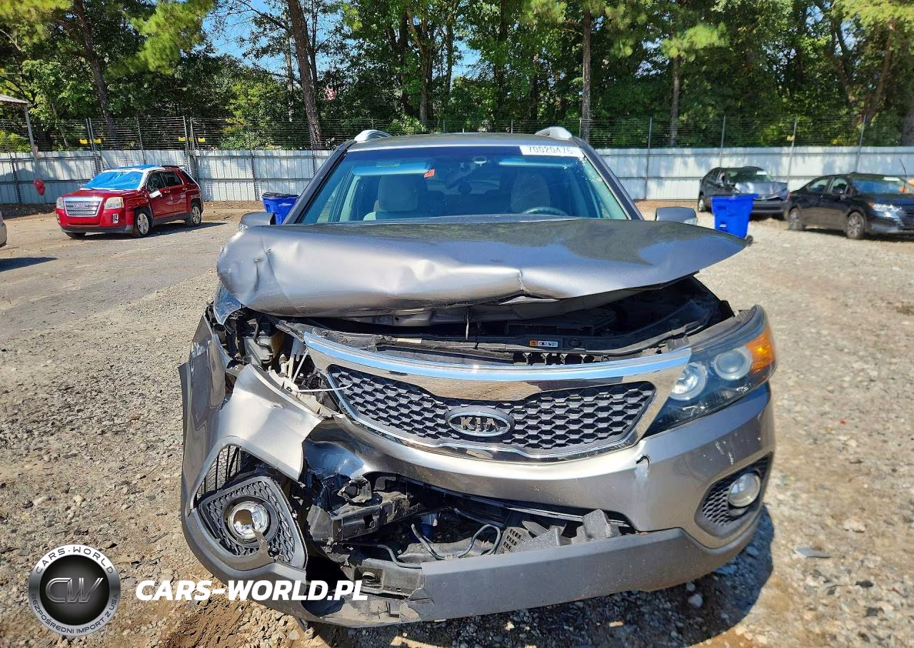 2013 Kia Sorento Lx VIN:5XYKT4A6XDG406992 - 5