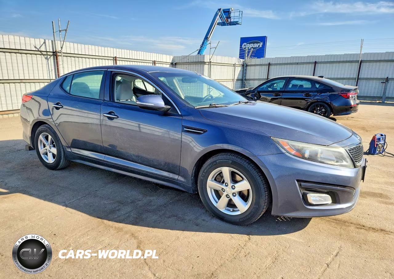 2015 Kia Optima Lx VIN:5XXGM4A79FG436486 - 4