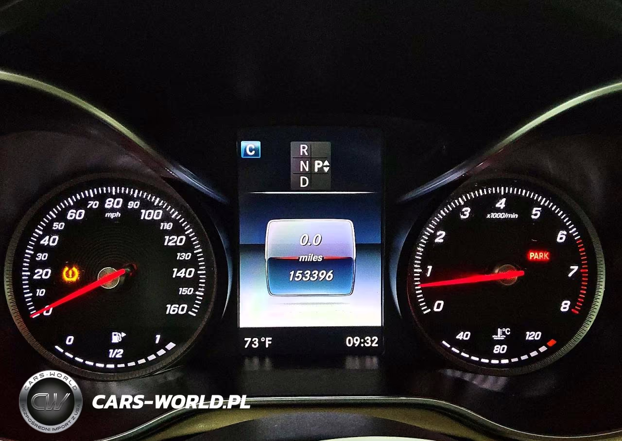 2017 Mercedes-Benz C 300 4Matic VIN:55SWF4KB7HU194083 - 9