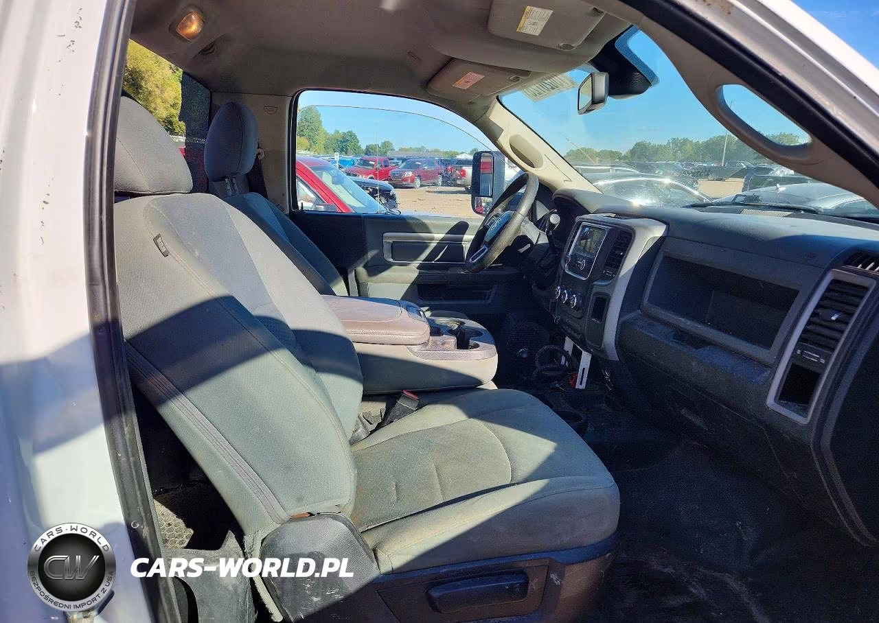 2017 Ram 3500 St VIN:3C63R3AJ3HG545717 - 10