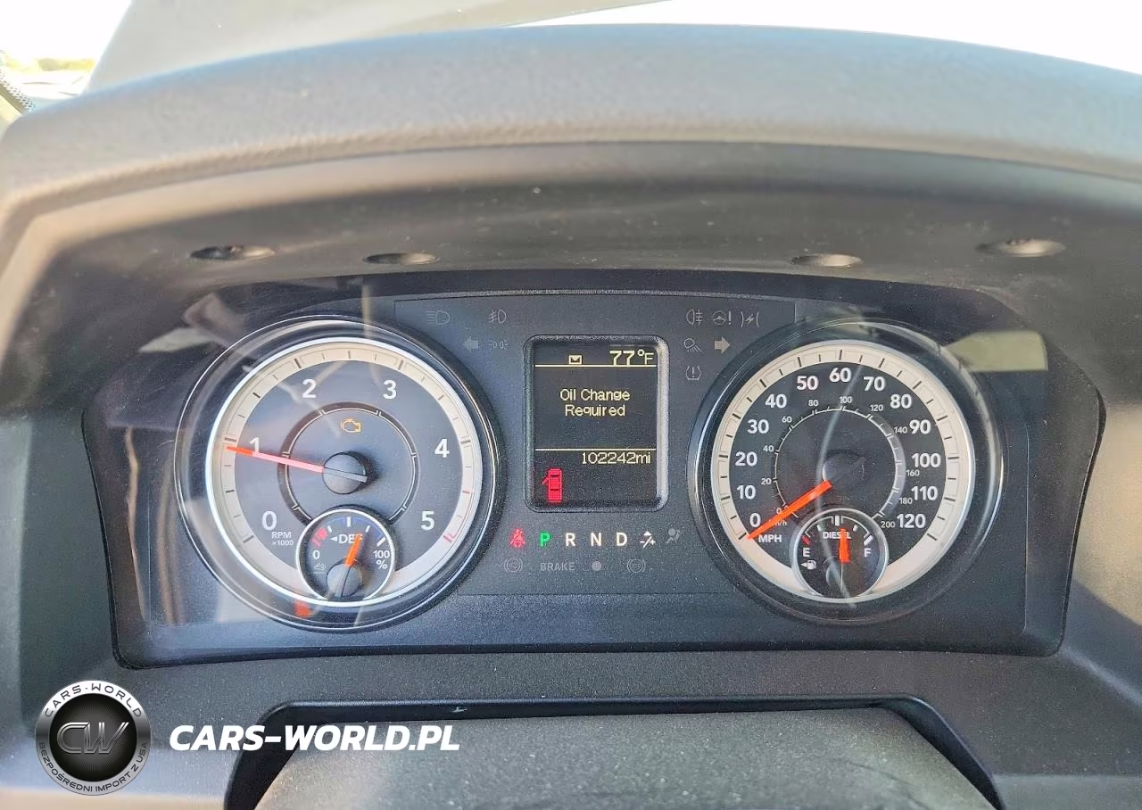 2019 Ram 1500 Classic Tradesman VIN:1C6RR7KM3KS750304 - 9
