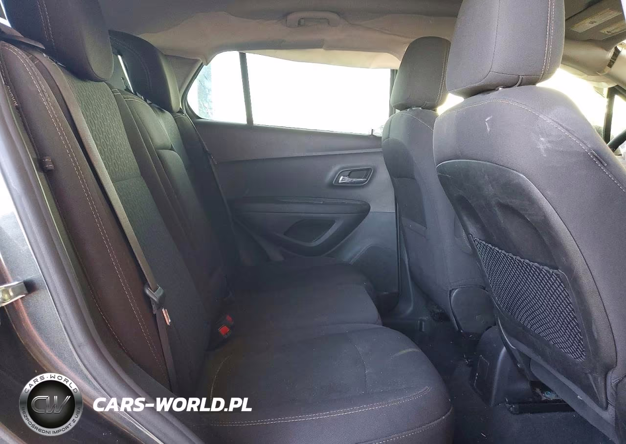 2019 Chevrolet Trax Ls VIN:3GNCJKSB6KL370693 - 10