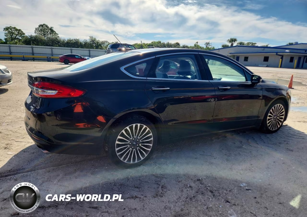 2018 Ford Fusion Se VIN:3FA6P0HD6JR238343 - 3