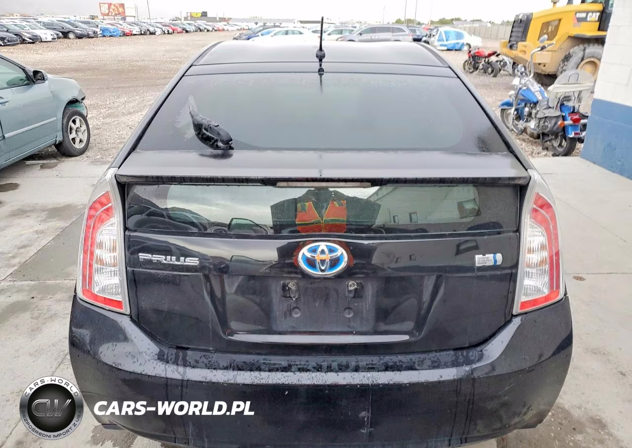 2012 Toyota Prius Two VIN:JTDKN3DU5C1481306 - 6
