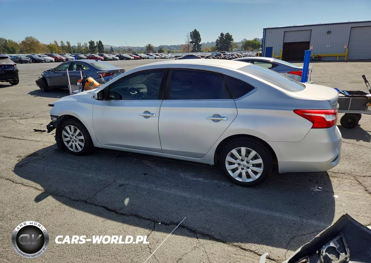 2018 Nissan Sentra S VIN:3N1AB7AP0JY279821 - 2