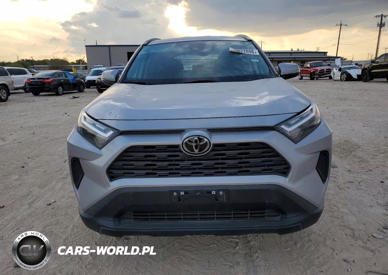 2024 Toyota Rav4 Xle VIN:2T3W1RFV0RC271911 - 5