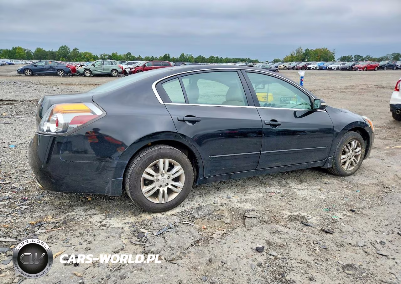 2012 Nissan Altima 2.5 VIN:1N4AL2AP4CC152617 - 3
