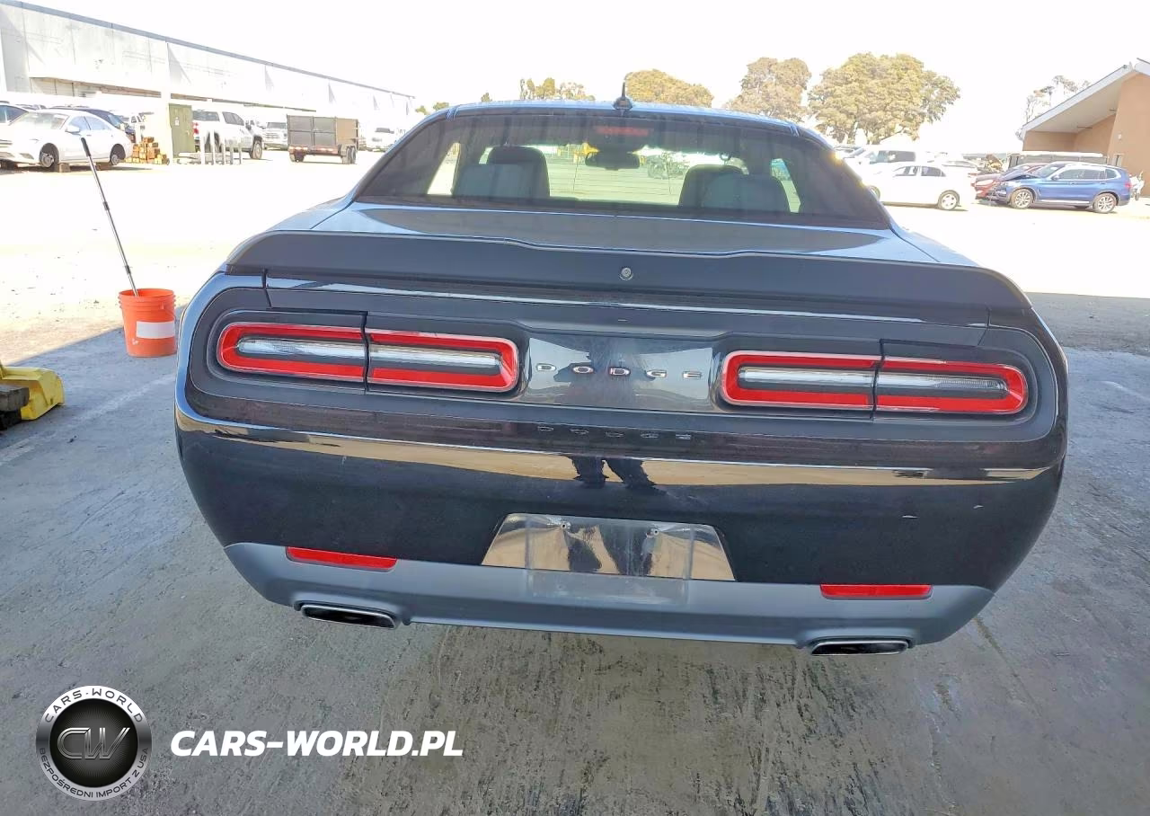 2016 Dodge Challenger Sxt VIN:2C3CDZAG7GH245423 - 6