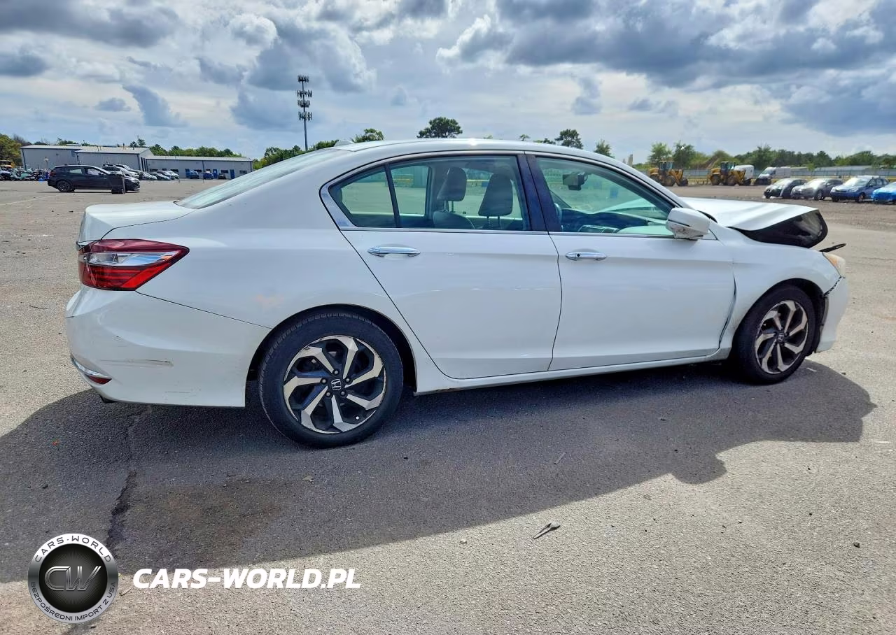 2017 Honda Accord Exl VIN:1HGCR2F81HA224218 - 3