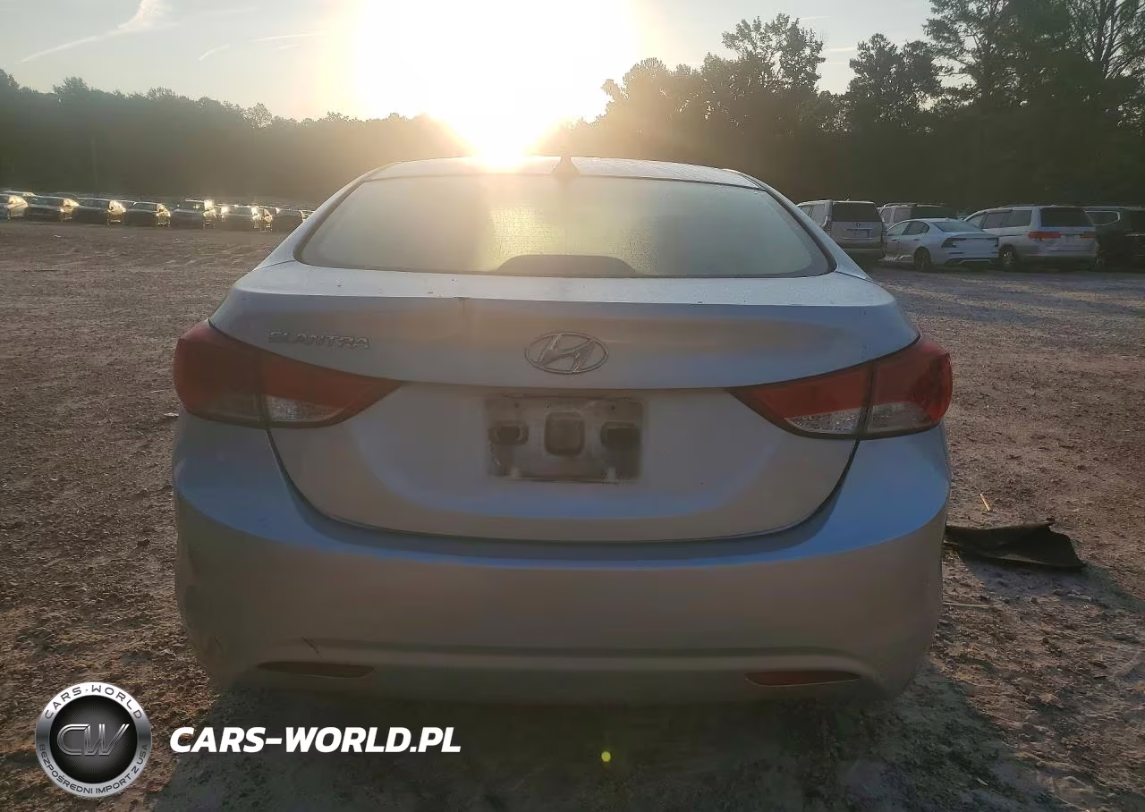 2013 Hyundai Elantra Gls VIN:KMHDH4AE4DU818191 - 6