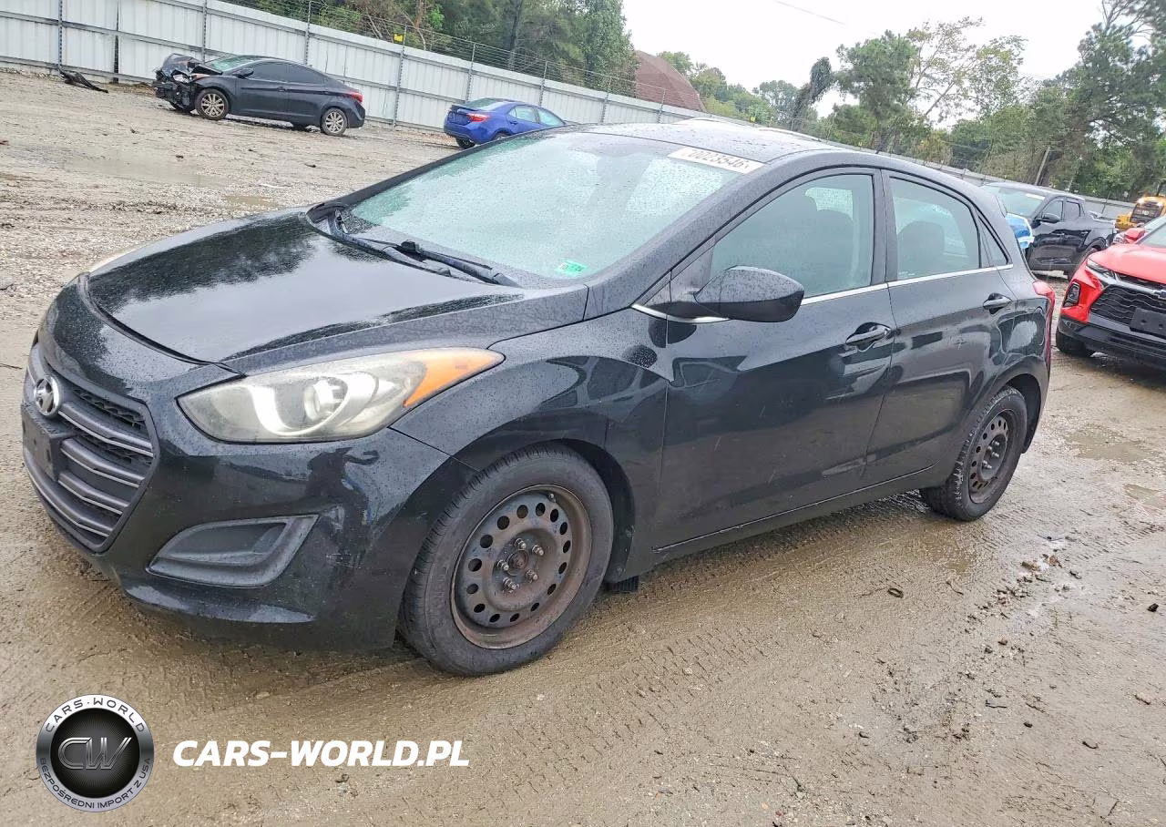 2016 Hyundai Elantra Gt Base – zdjęcie 1 z 12