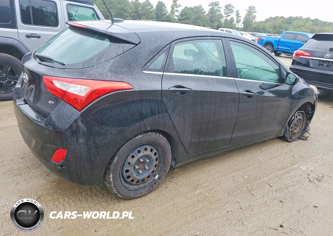 2016 Hyundai Elantra Gt Base VIN:KMHD35LH3GU270992 - 3