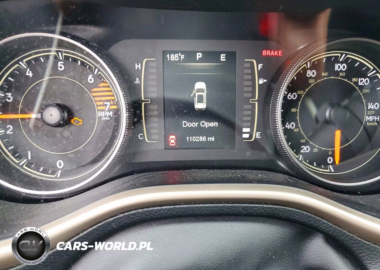 2016 Jeep Cherokee Sport VIN:1C4PJLAB7GW127235 - 9