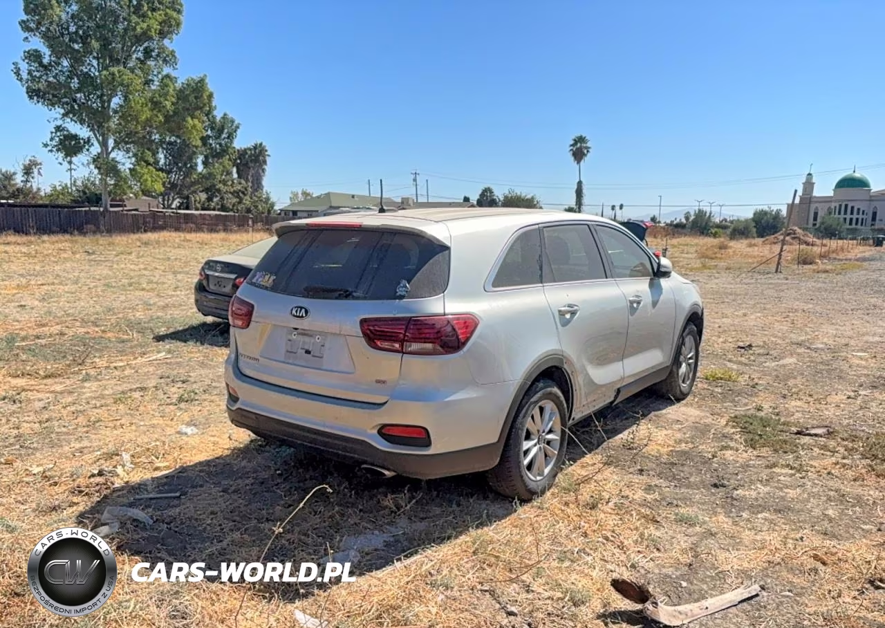 2020 Kia Sorento L VIN:5XYPG4A38LG708280 - 4