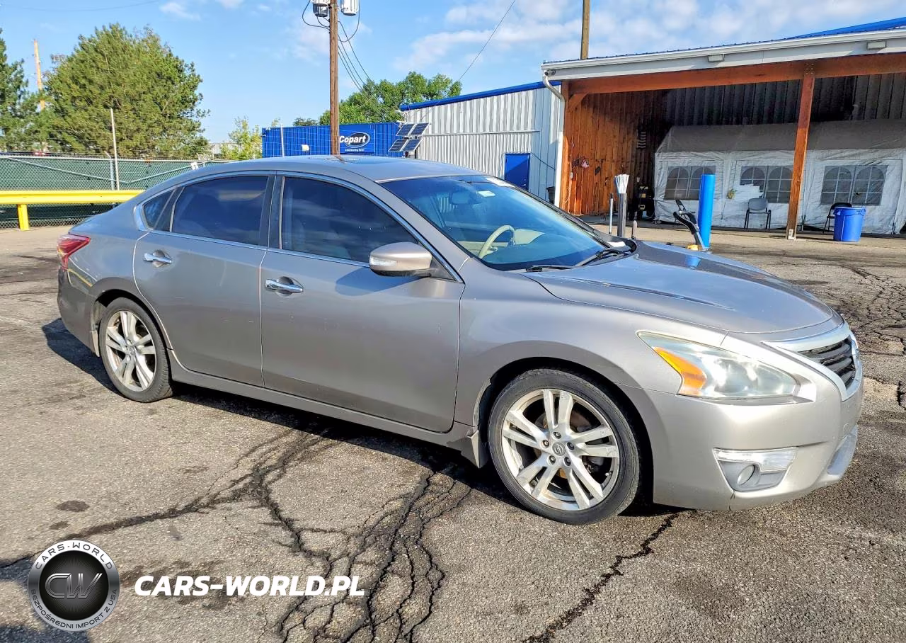 2013 Nissan Altima 3.5 S VIN:1N4BL3AP5DC227966 - 4