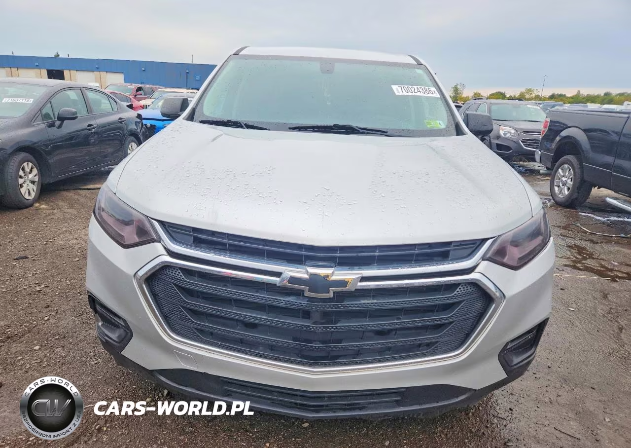 2018 Chevrolet Traverse Ls VIN:1GNEVFKWXJJ136263 - 5