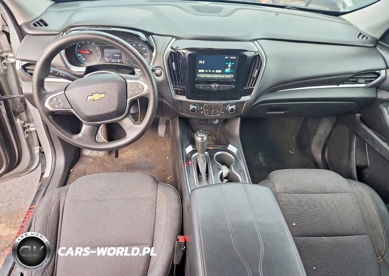 2018 Chevrolet Traverse Ls VIN:1GNEVFKWXJJ136263 - 8