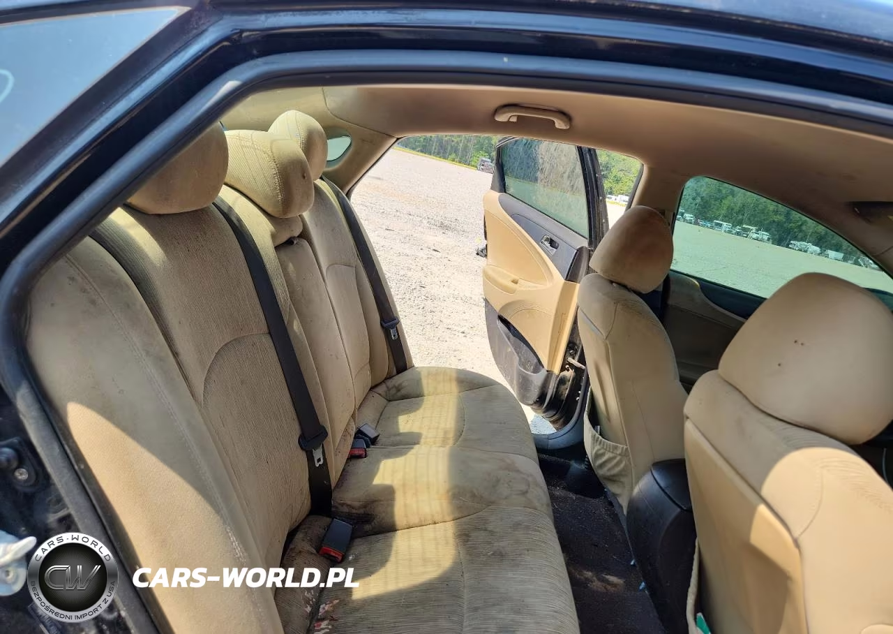 2011 Hyundai Sonata Gls VIN:5NPEB4ACXBH204763 - 10