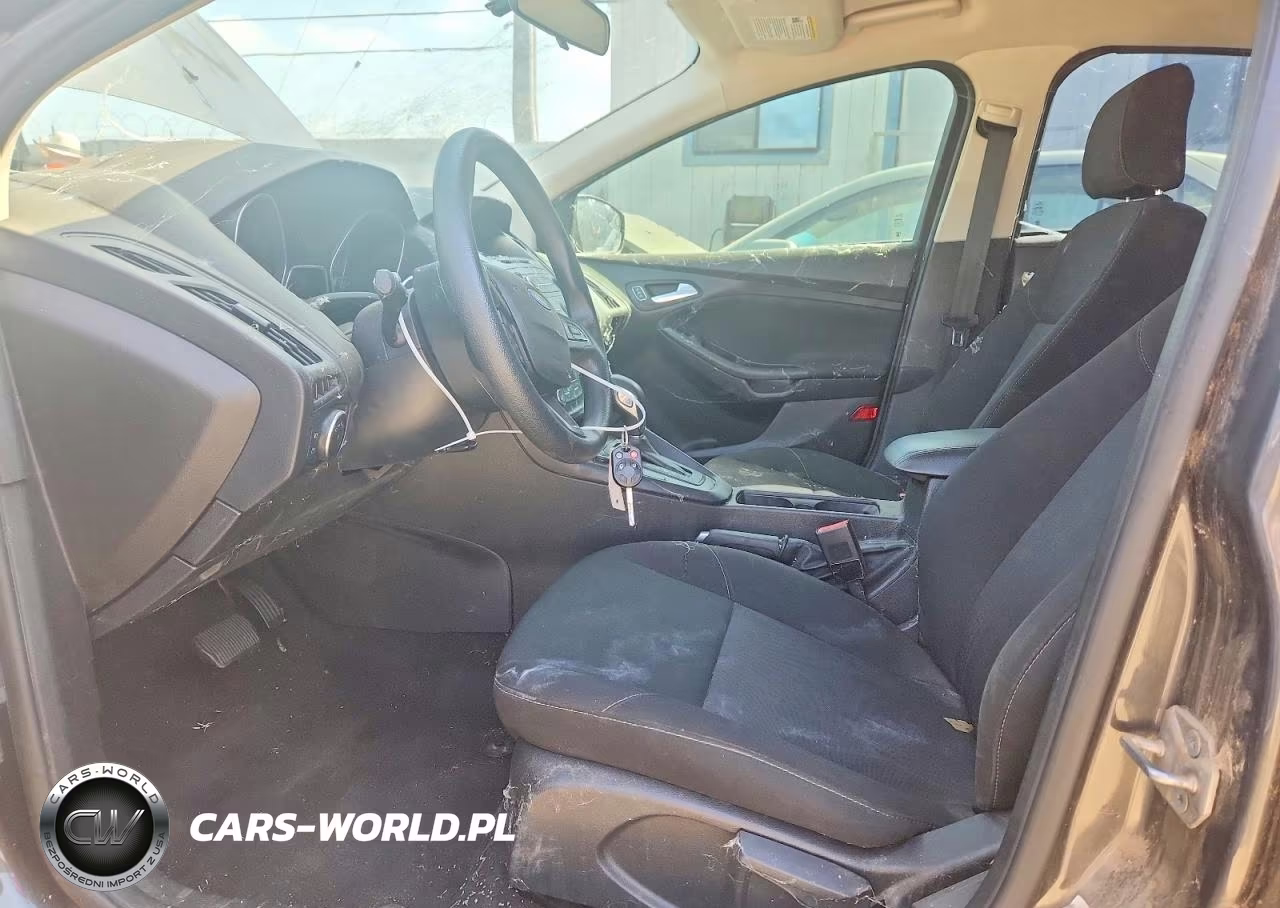2017 Ford Focus Se VIN:1FADP3FE5HL306919 - 7