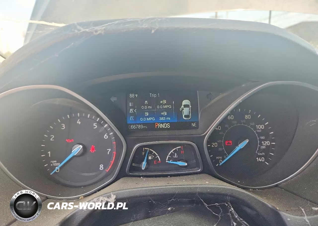 2017 Ford Focus Se VIN:1FADP3FE5HL306919 - 9