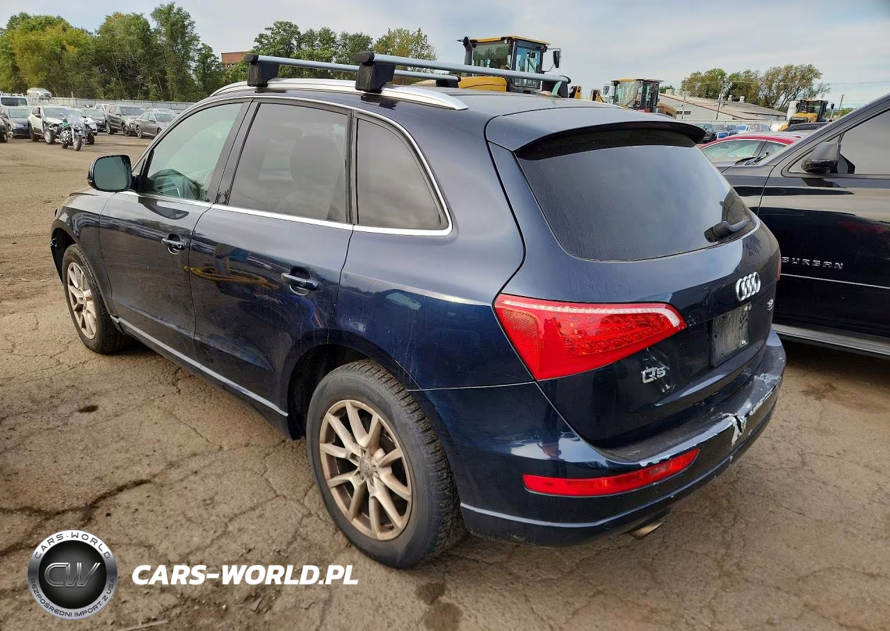 2010 Audi Q5 Premium Plus VIN:WA1LKAFP7AA068870 - 2