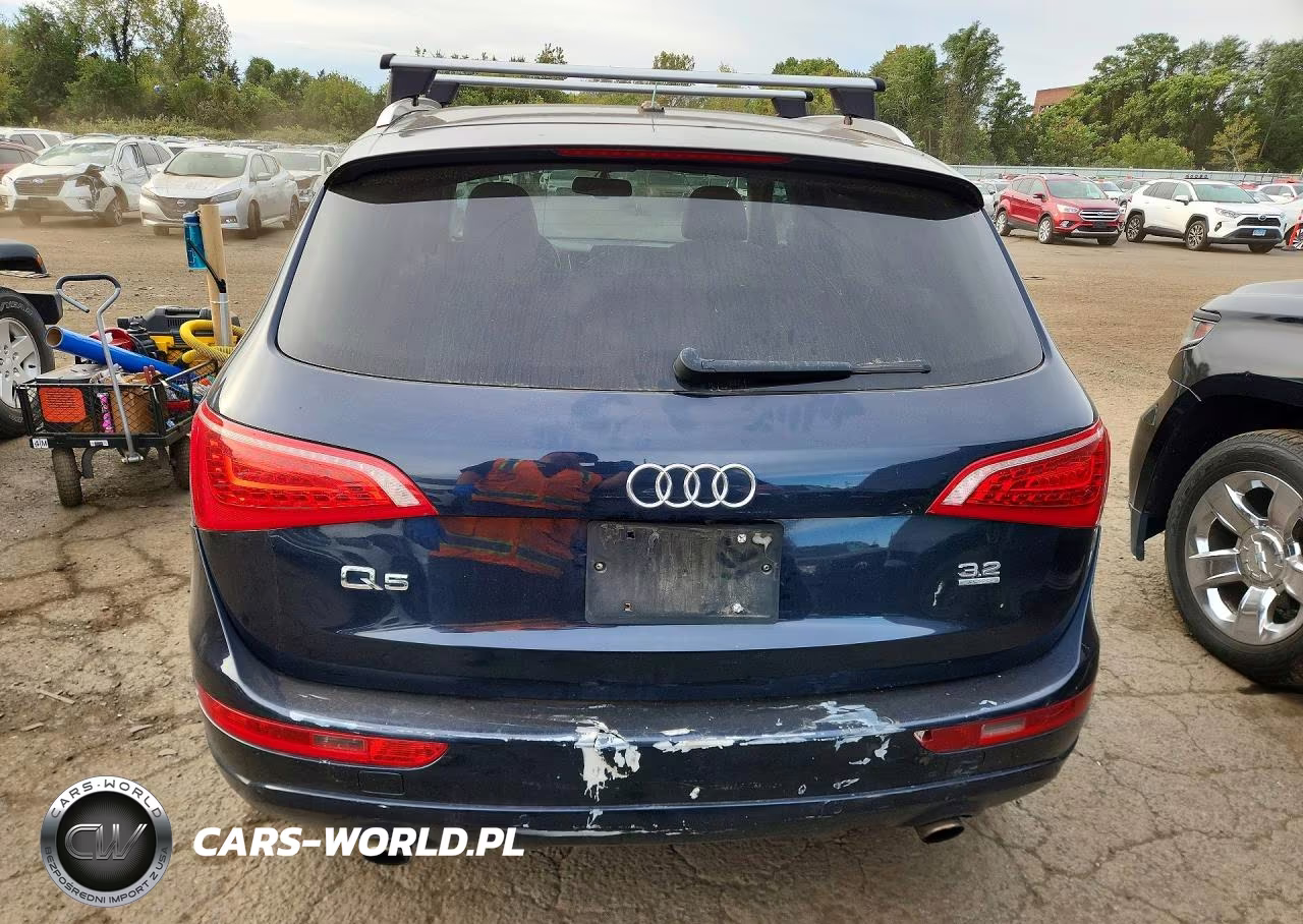 2010 Audi Q5 Premium Plus VIN:WA1LKAFP7AA068870 - 6