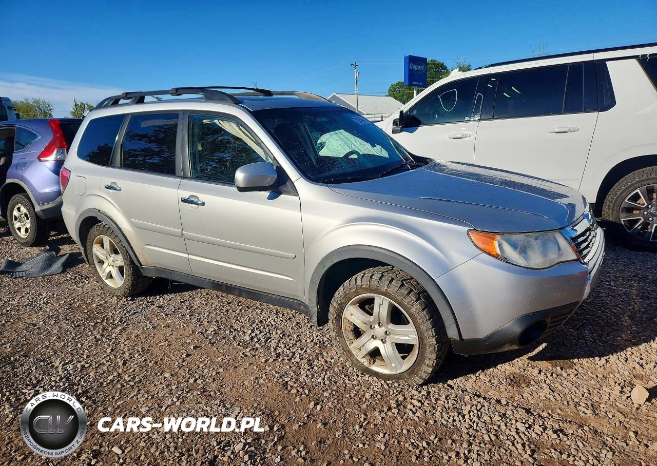 2010 Subaru Forester 2.5X Premium VIN:JF2SH6CC1AH901750 - 4
