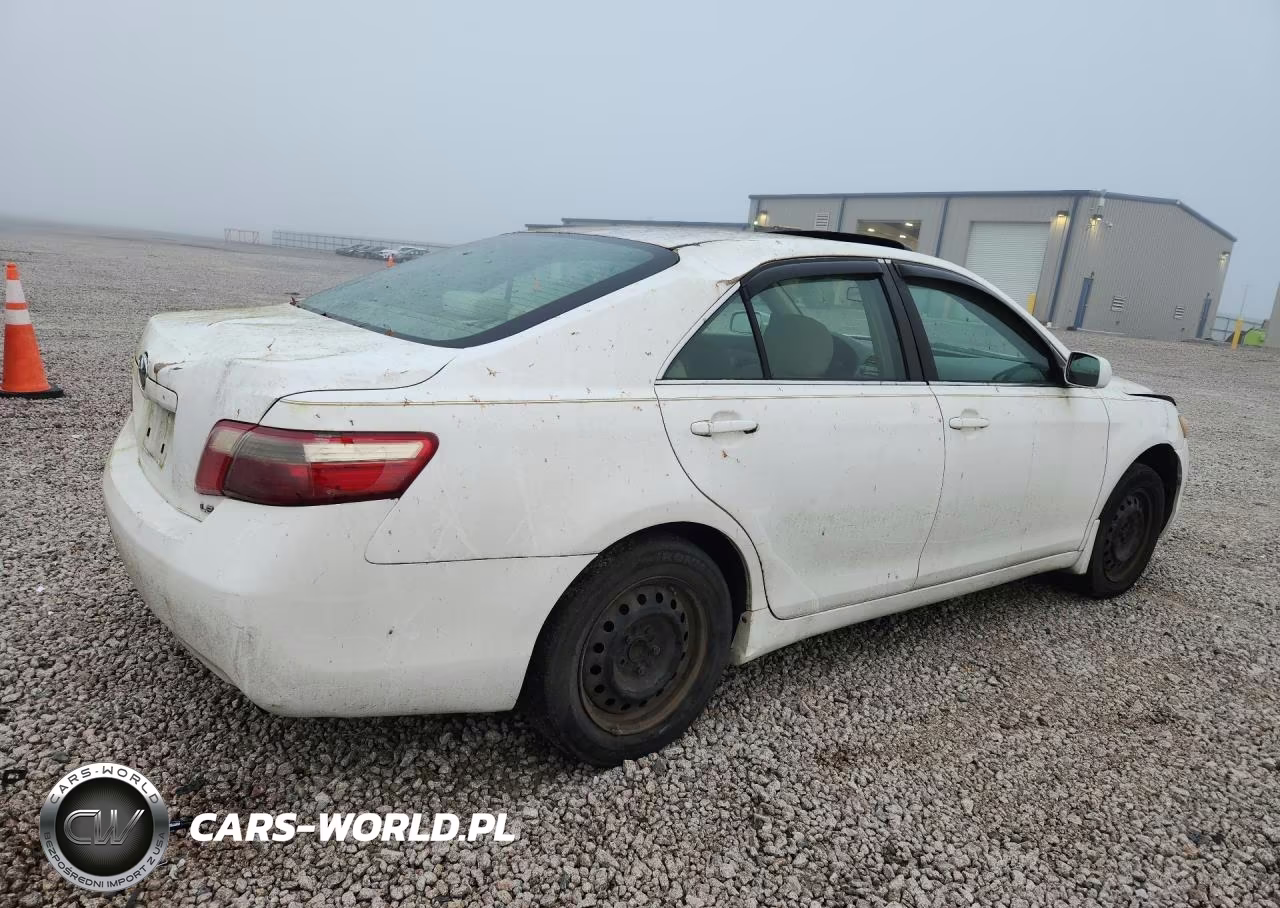 2007 Toyota Camry Le VIN:4T1BE46K37U557560 - 3