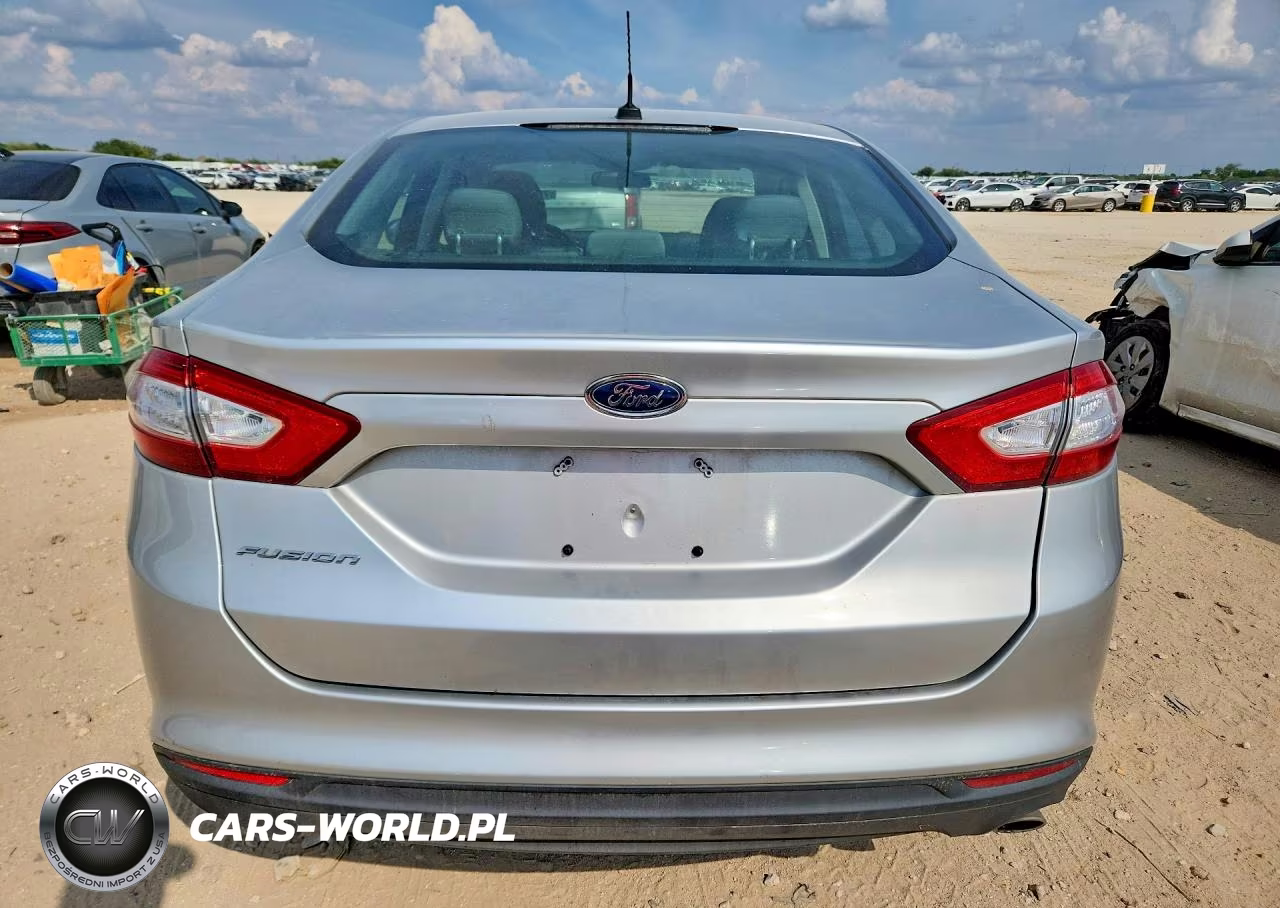 2014 Ford Fusion S VIN:3FA6P0G7XER394404 - 6