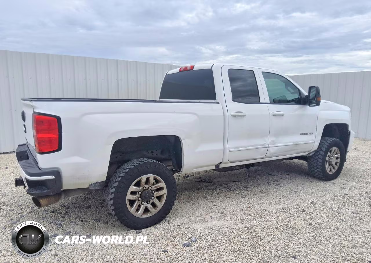 2018 Chevrolet Silverado K2500 Heavy Duty Lt VIN:1GC2KVEG0JZ226817 - 3