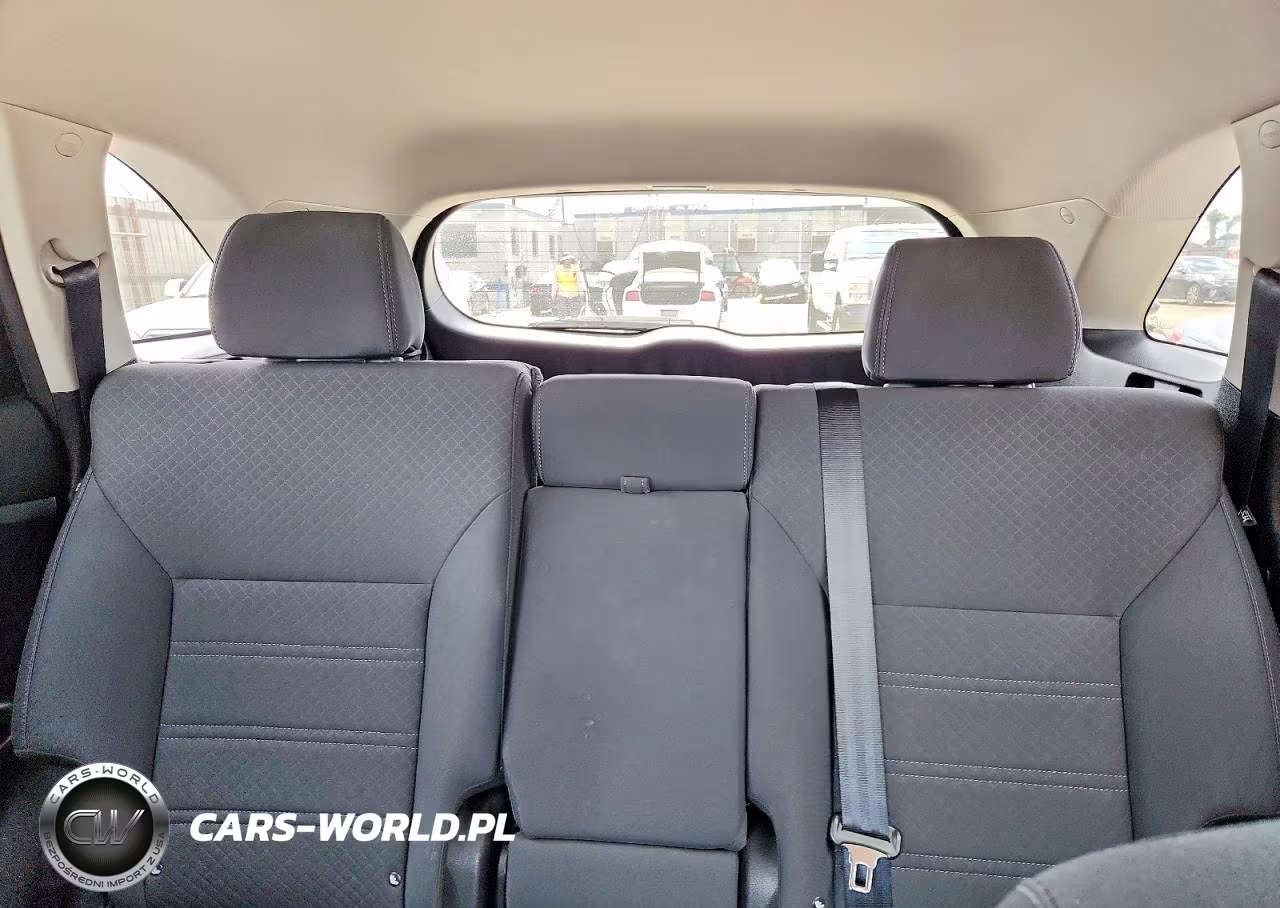 2016 Kia Sorento Lx VIN:5XYPG4A35GG140785 - 10