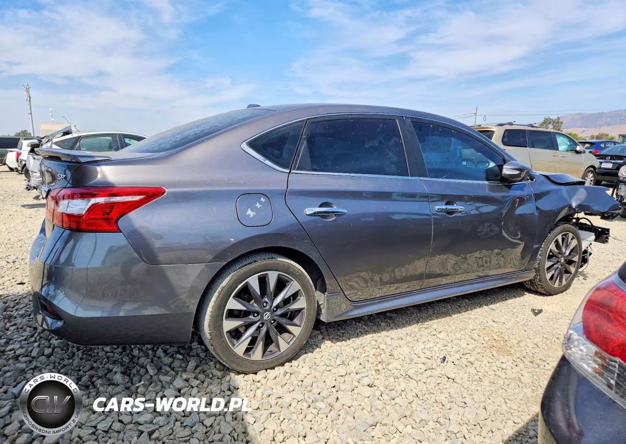 2016 Nissan Sentra Sr VIN:3N1AB7AP1GY262101 - 3