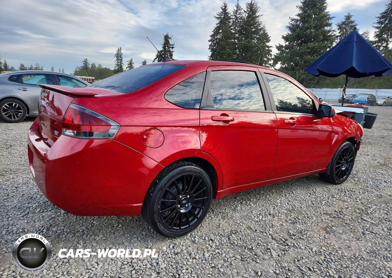 2010 Ford Focus Ses VIN:1FAHP3GNXAW141020 - 3