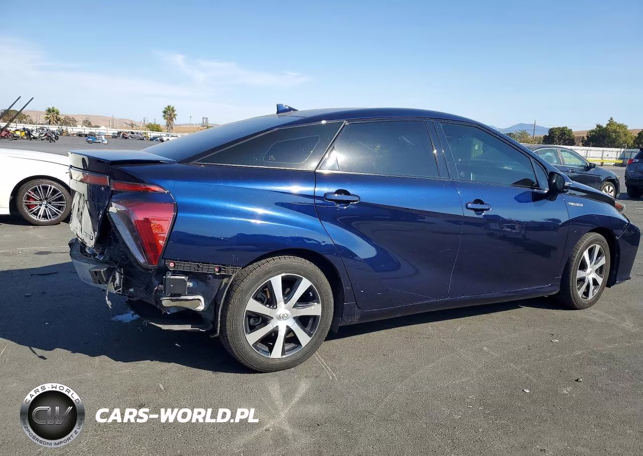 2018 Toyota Mirai Base VIN:JTDBVRBD5JA003907 - 3