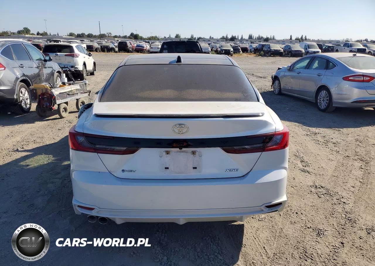2025 Toyota Camry Xse VIN:4T1DAACKXSU037145 - 6