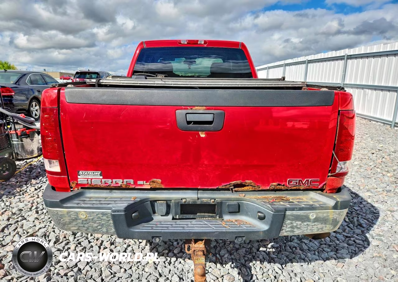 2007 GMC Sierra K2500 Heavy Duty VIN:1GTHK23K07F556046 - 6