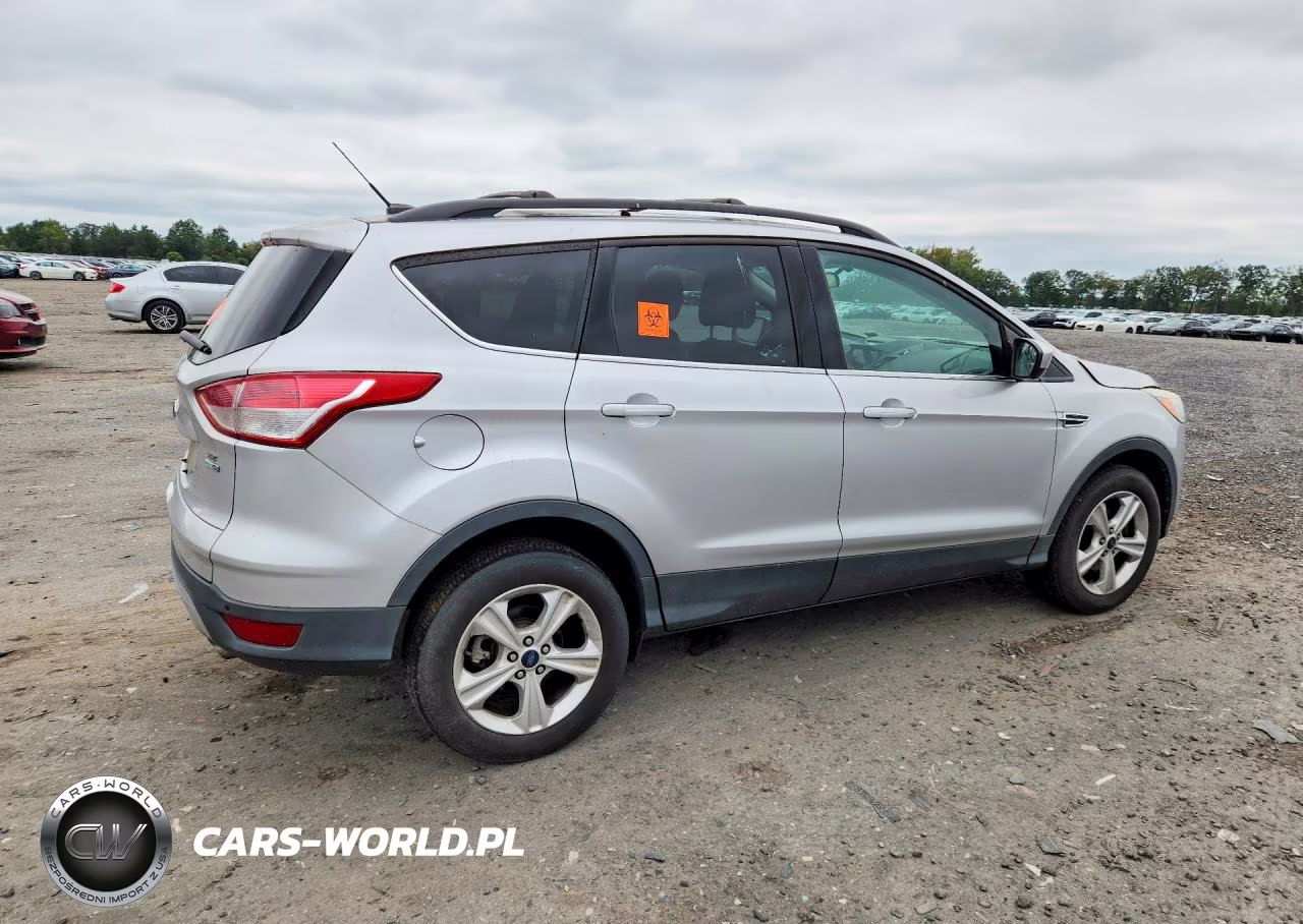 2016 Ford Escape Se VIN:1FMCU9G92GUC52356 - 3