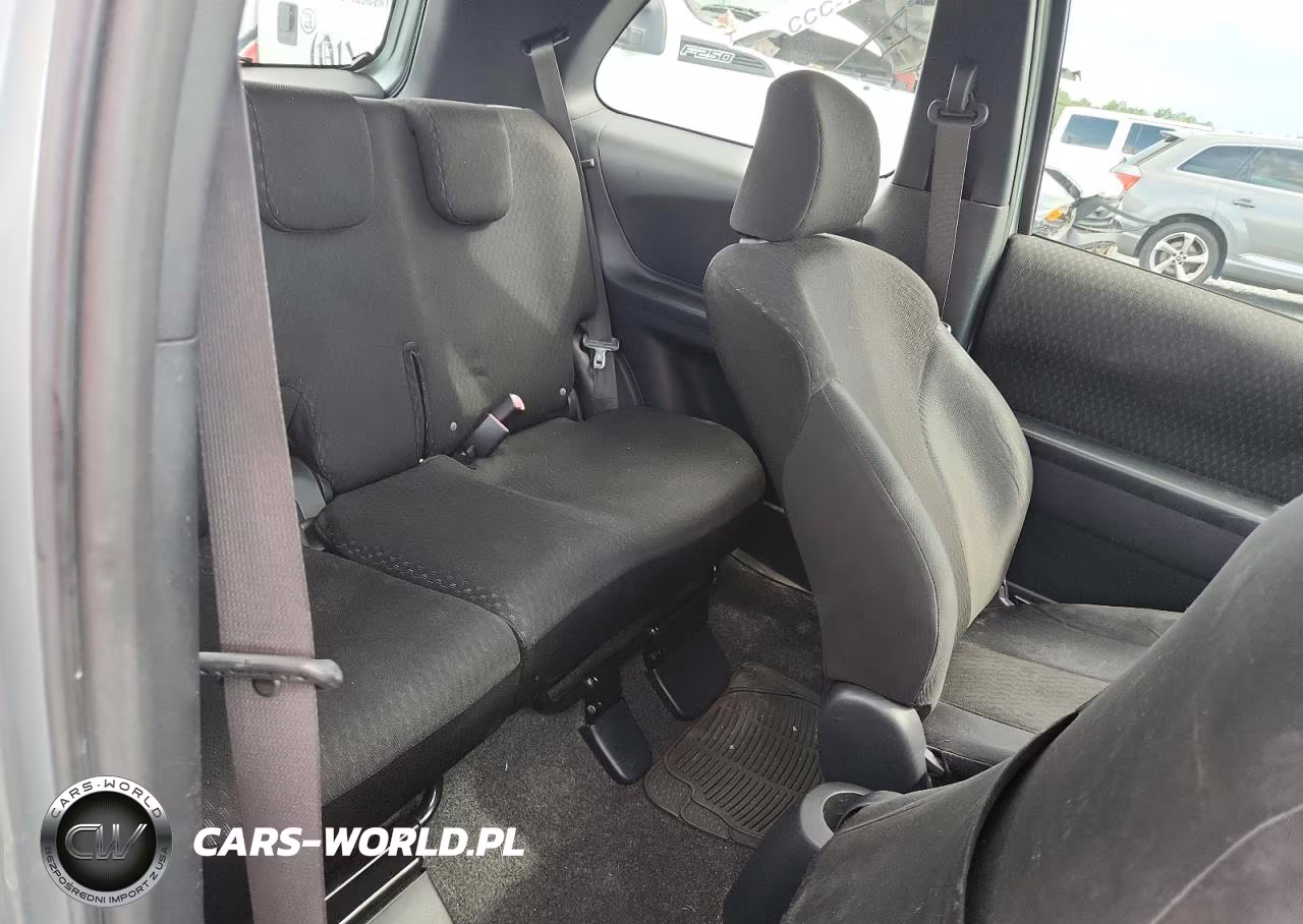 2008 Toyota Yaris S VIN:JTDJT923285172388 - 10